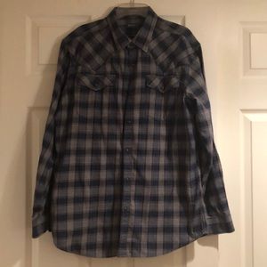 Eddie Bauer Men’s Casual Dress Shirt